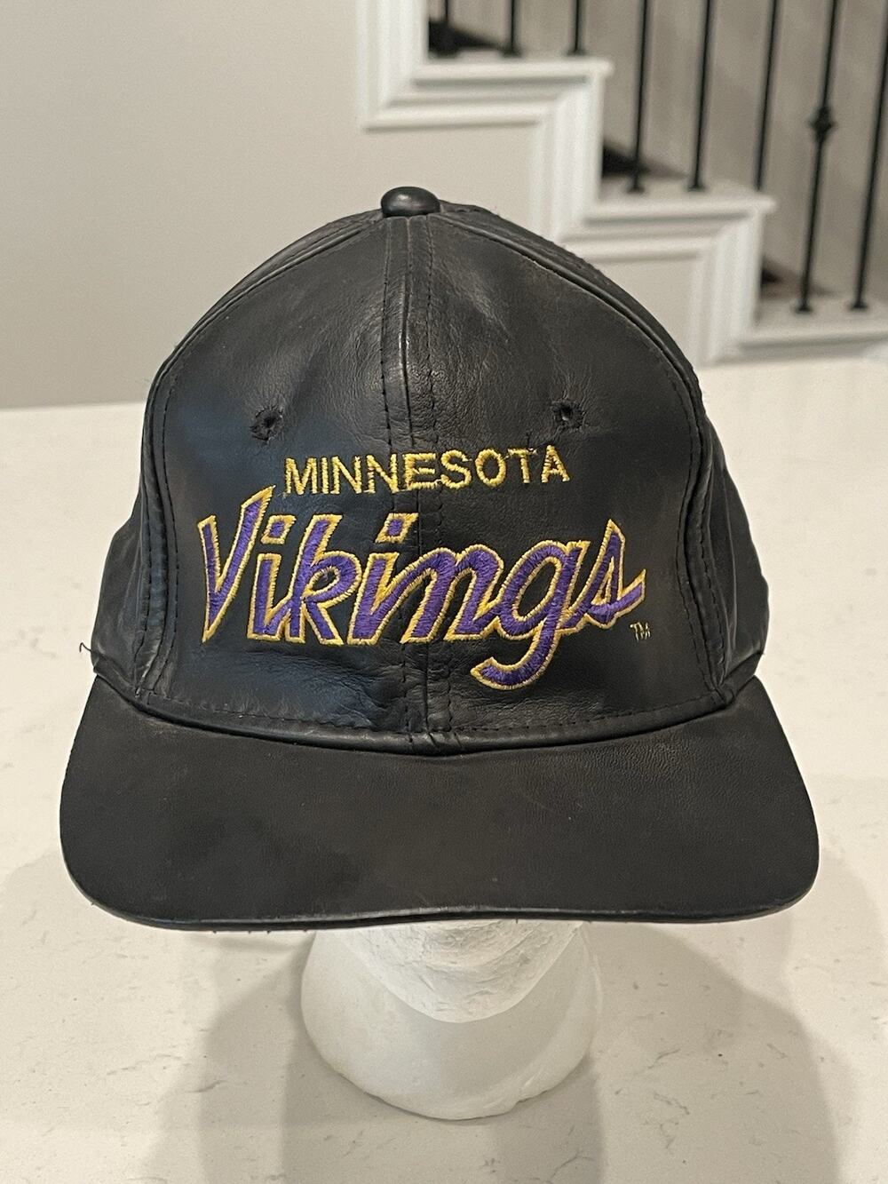 Vintage Black Leather Sports Specialties NFL Minnesota Vikings Hat Script!